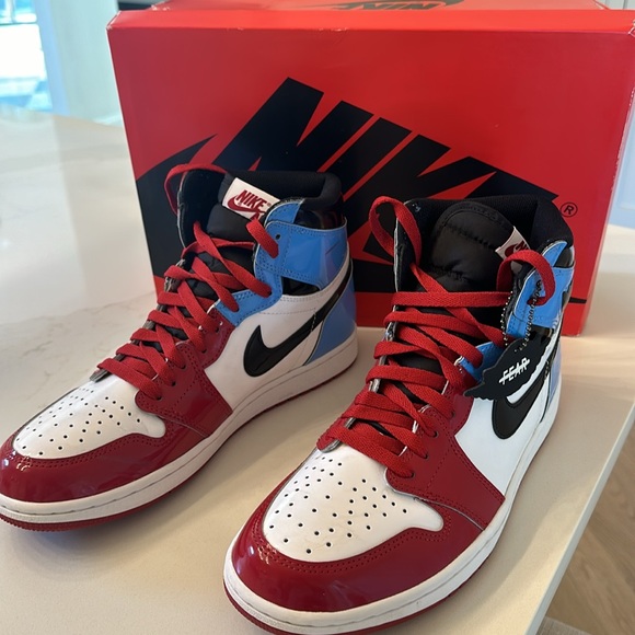 Men’s size 10 AJ1 Retro High OG FEARLESS - Picture 3 of 6